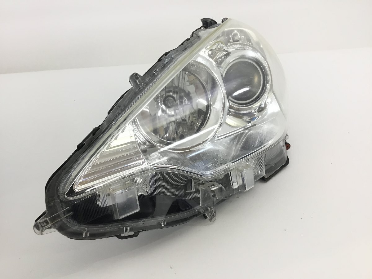  Toyota NHP10 aqua original halogen head light KOITO 52-244 plating housing left right set 2400703 2I2-2.