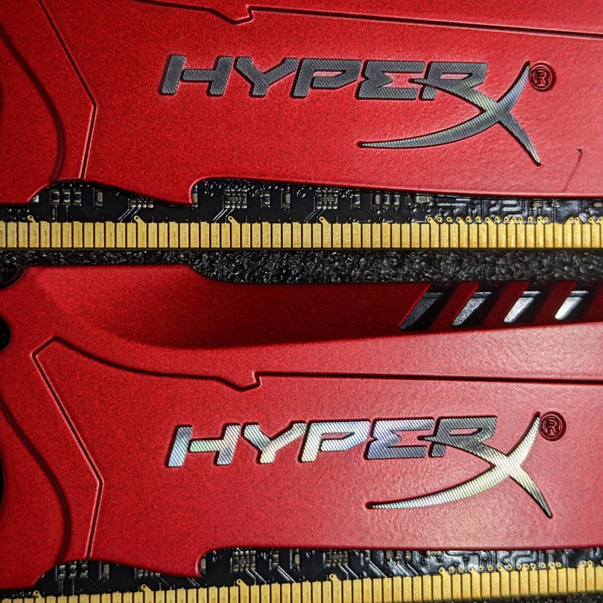【中古】DDR3メモリ 16GB(8GB2枚組) Kingston HyperX SAVAGE HX324C11SRK2/16 [DDR3-2400 PC3-19200]