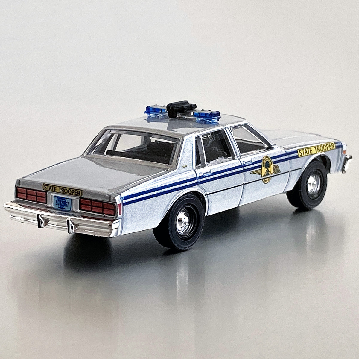 1/64 グリーンライト '90 シボレー カプリス ハイウェイ パトロール Greenlight 1990 Chevrolet Caprice South Carolina Highway Patrolの画像4