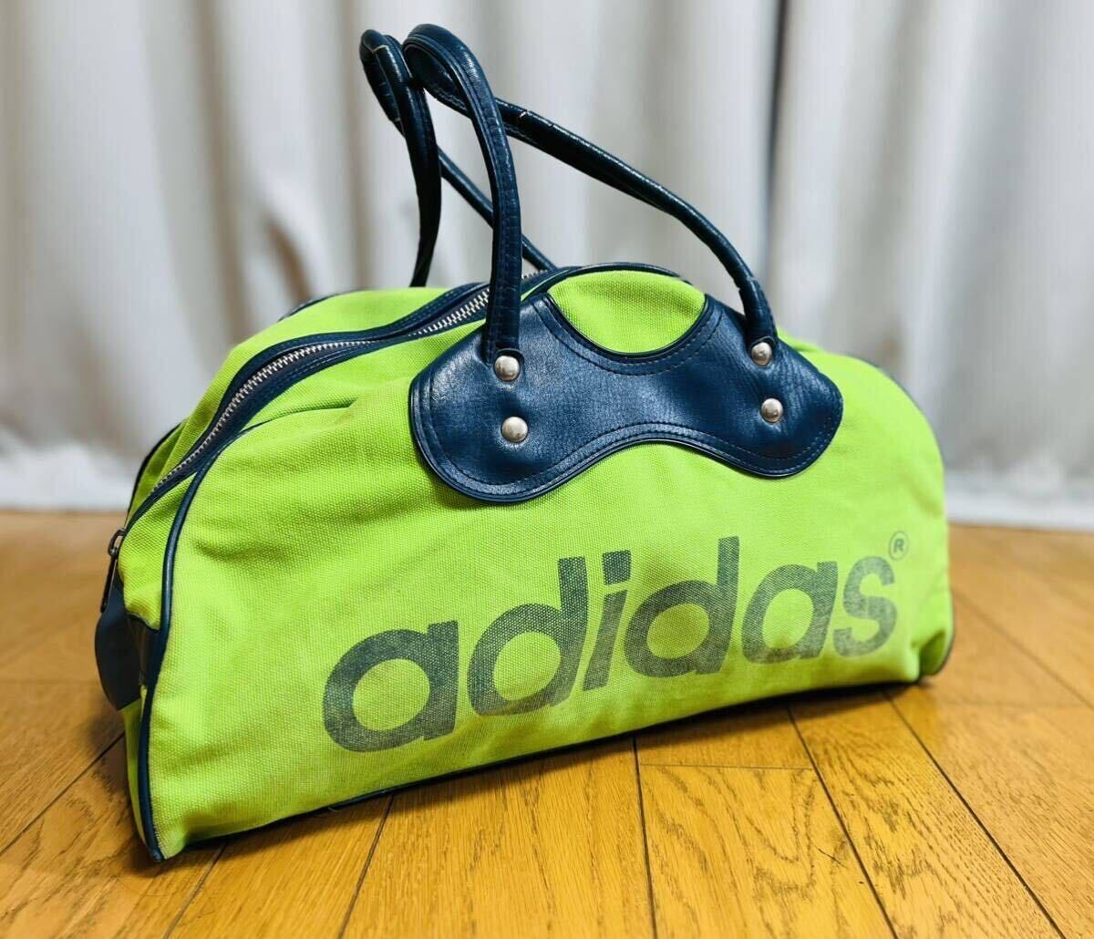 レアな蛍光グリーン色！ adidas アディダス トレフォイルロゴ無し 1970年代初期？ 当時物 ボストンバッグ スポーツバッグ 中古品 現状渡し_画像3