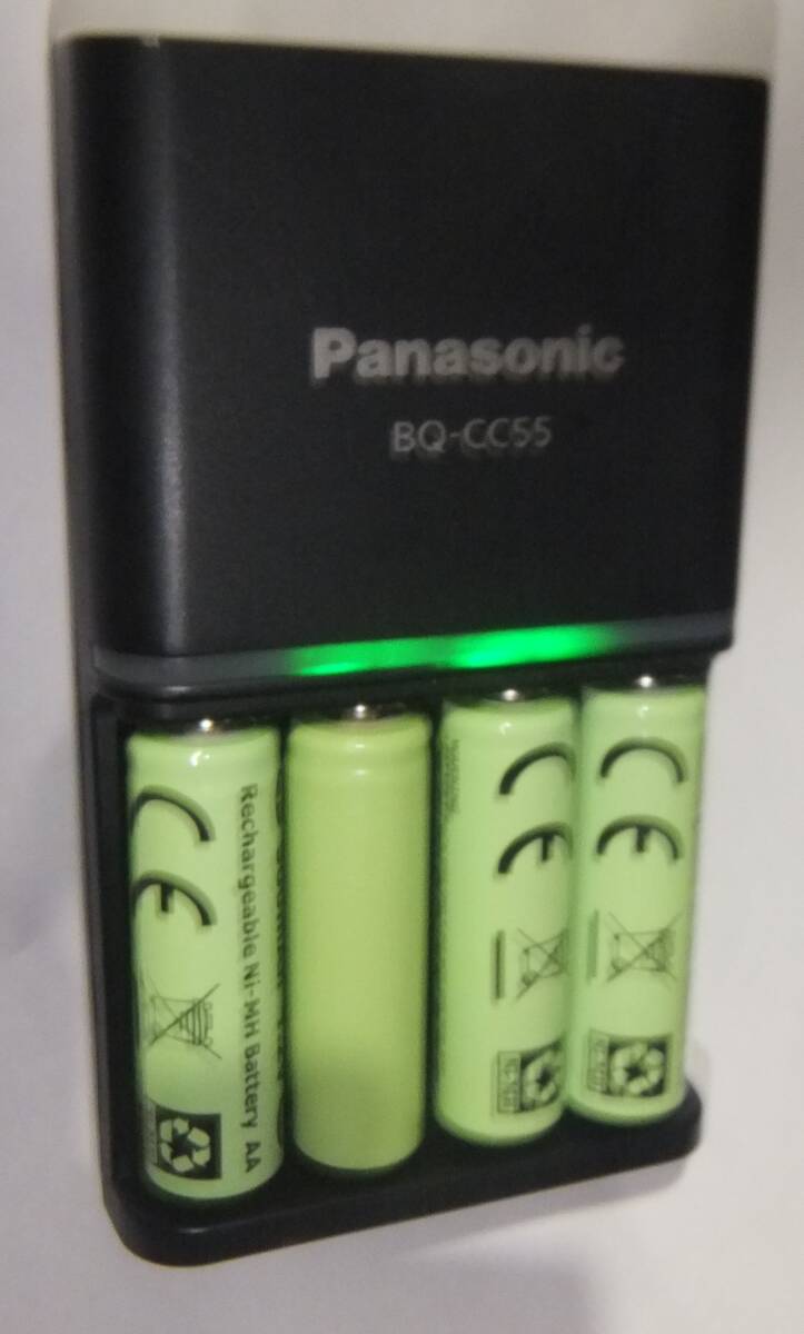 送料無料 パナソニック（PANASONIC）ニッケル水素電池用急速充電器 BQ-CC55 松下電器産業 エボルタの画像5