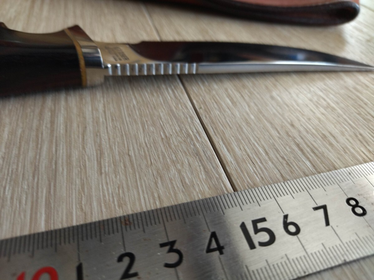 Bibian 比比昂- GERBER ガーバーmodel 475 大きめナイフレザー Bibian 比比昂- GERBER ガーバーmodel 475 大きめナイフレザー