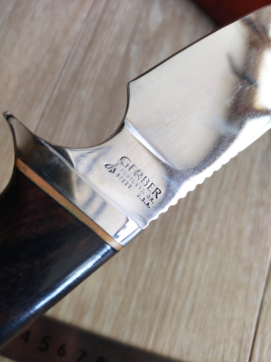 Bibian 比比昂- GERBER ガーバーmodel 475 大きめナイフレザー Bibian 比比昂- GERBER ガーバーmodel 475 大きめナイフレザー