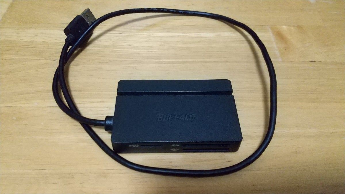 USB2.0 カードリーダー/ライター バッファロー「BSCR100U2」