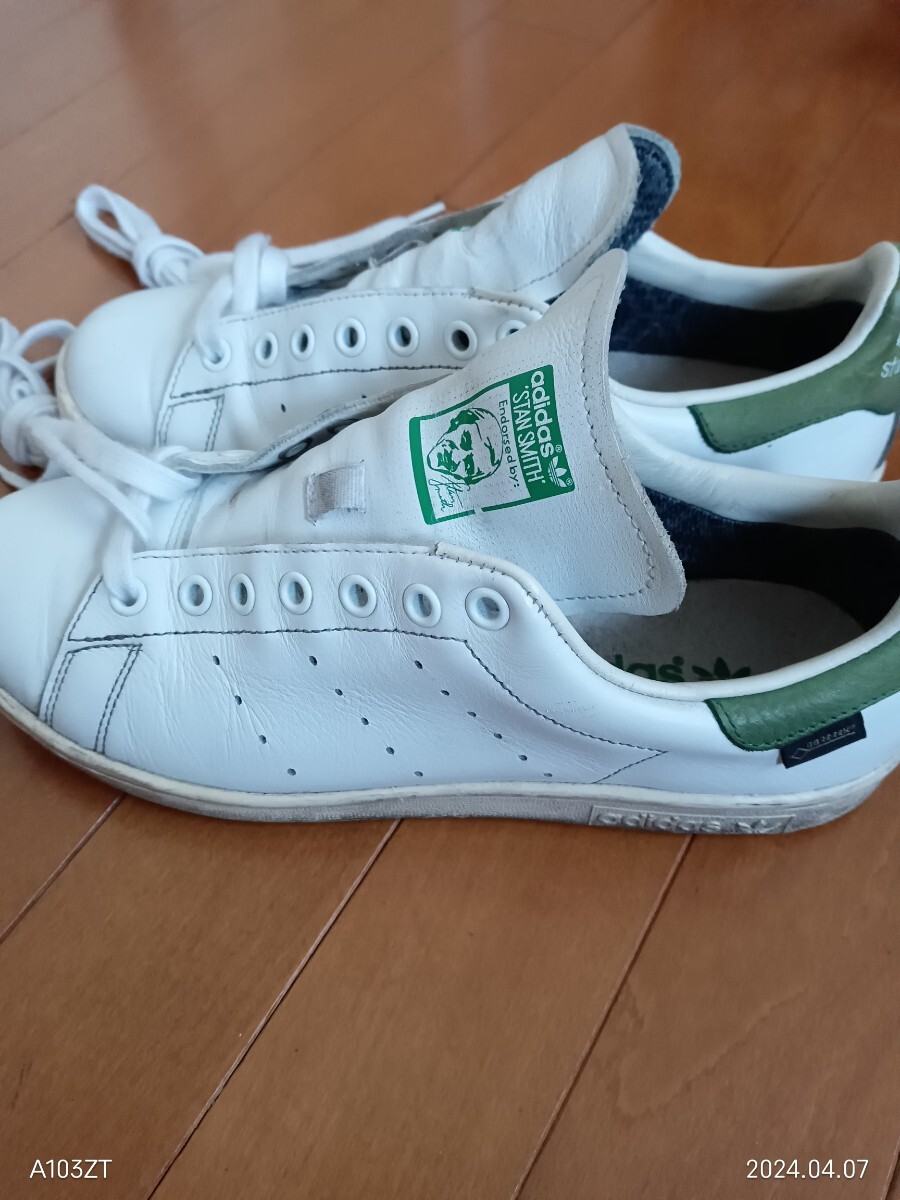 ナイキスニーカー＜UK6.5 EUR40.5 JP25.5＞USED＋adidasスニーカー＜UK7 FR40.5 JP25.5＞USED_画像4