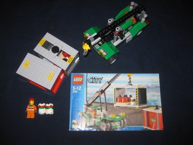 LEGO 7992　レゴブロック街シリーズTOWNCITY廃盤品_画像2