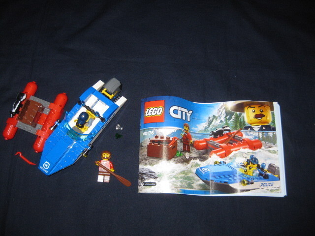 LEGO 60176　レゴブロック街シリーズシティーCITY廃盤品_画像2