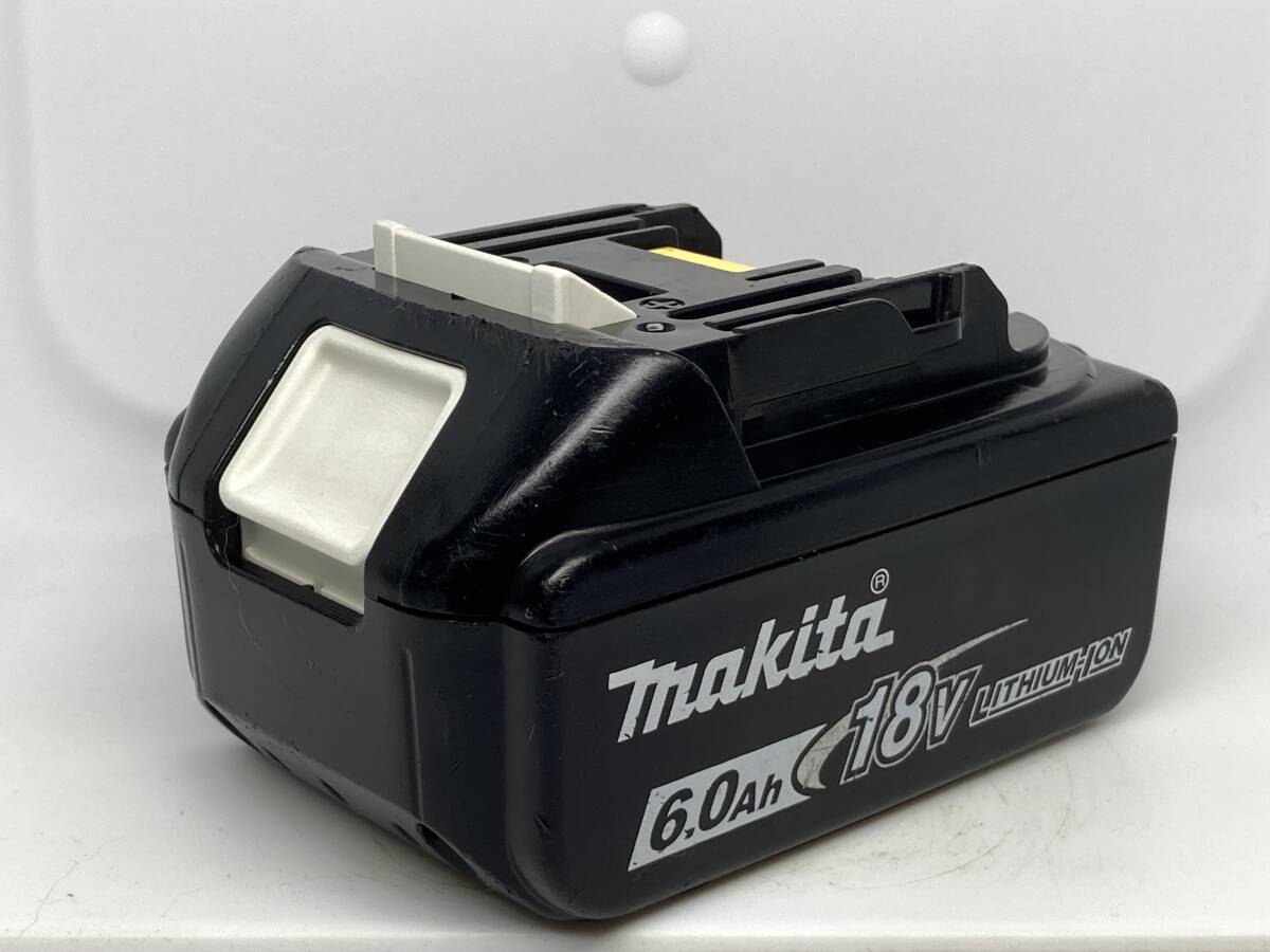 【送料0】純正！マキタ バッテリー 18v 6.0Ah【BL1860B】残量表示あり 税無  Makita  /9501の画像4