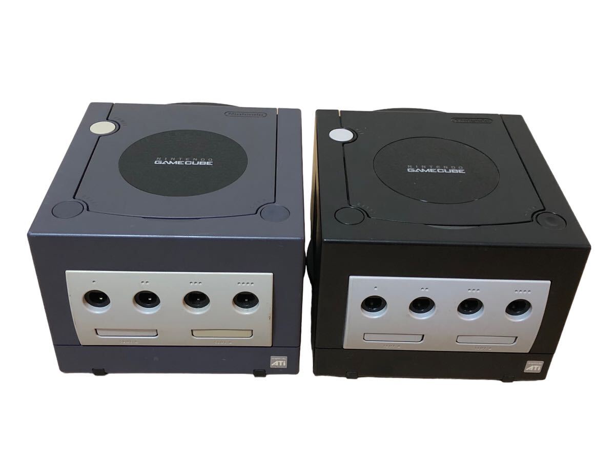 1円 通電確認済み GAMECUBE ニンテンドー ゲームキューブ GC 本体 2台 まとり売りNINTENDO 任天堂 レトロゲーム バイオレット ブラックの画像1