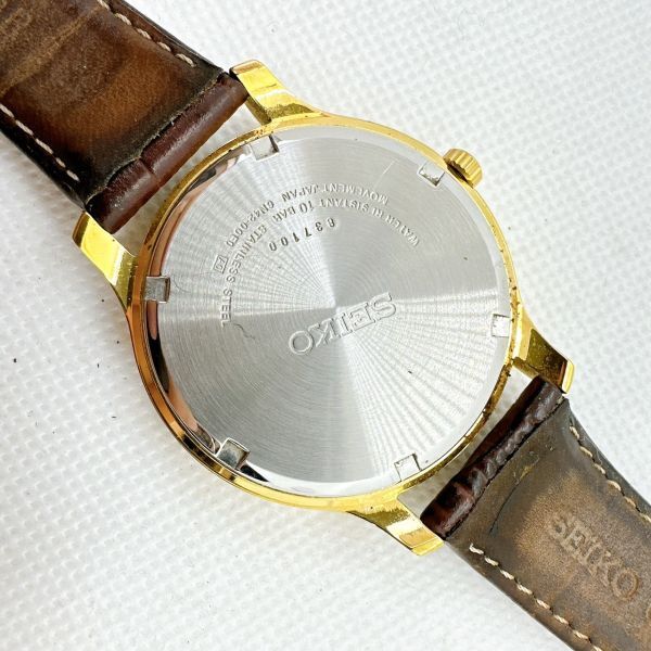 A2404-15-1 １円スタート クオーツ 稼働品 美品 SEIKO 100M セイコー メンズ腕時計 ゴールド デイ 白文字盤の画像4