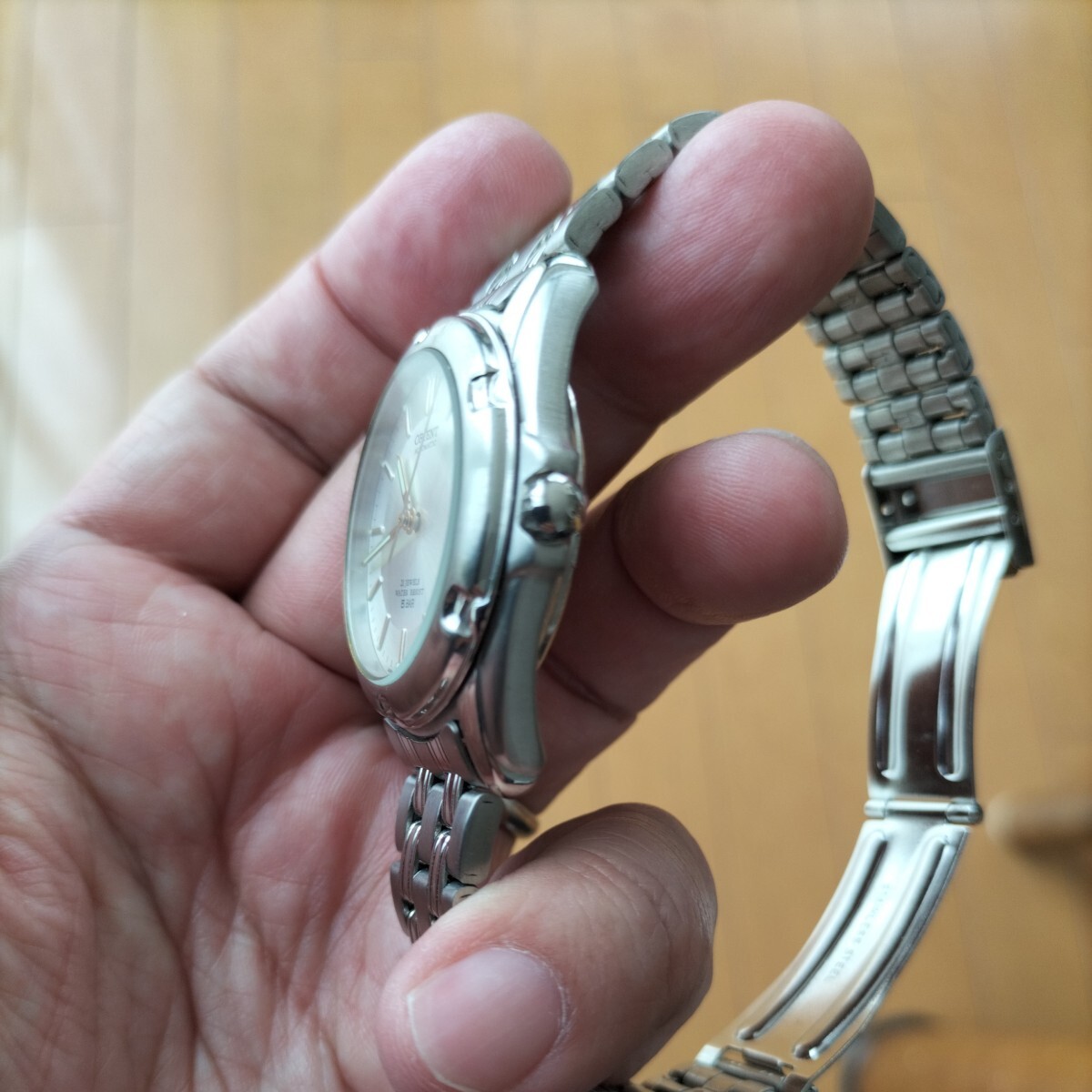 オリエント腕時計、ORIENT AUTOMATIC、21石 自動巻き、耐圧5 BAR、３針カレンダー ですの画像5