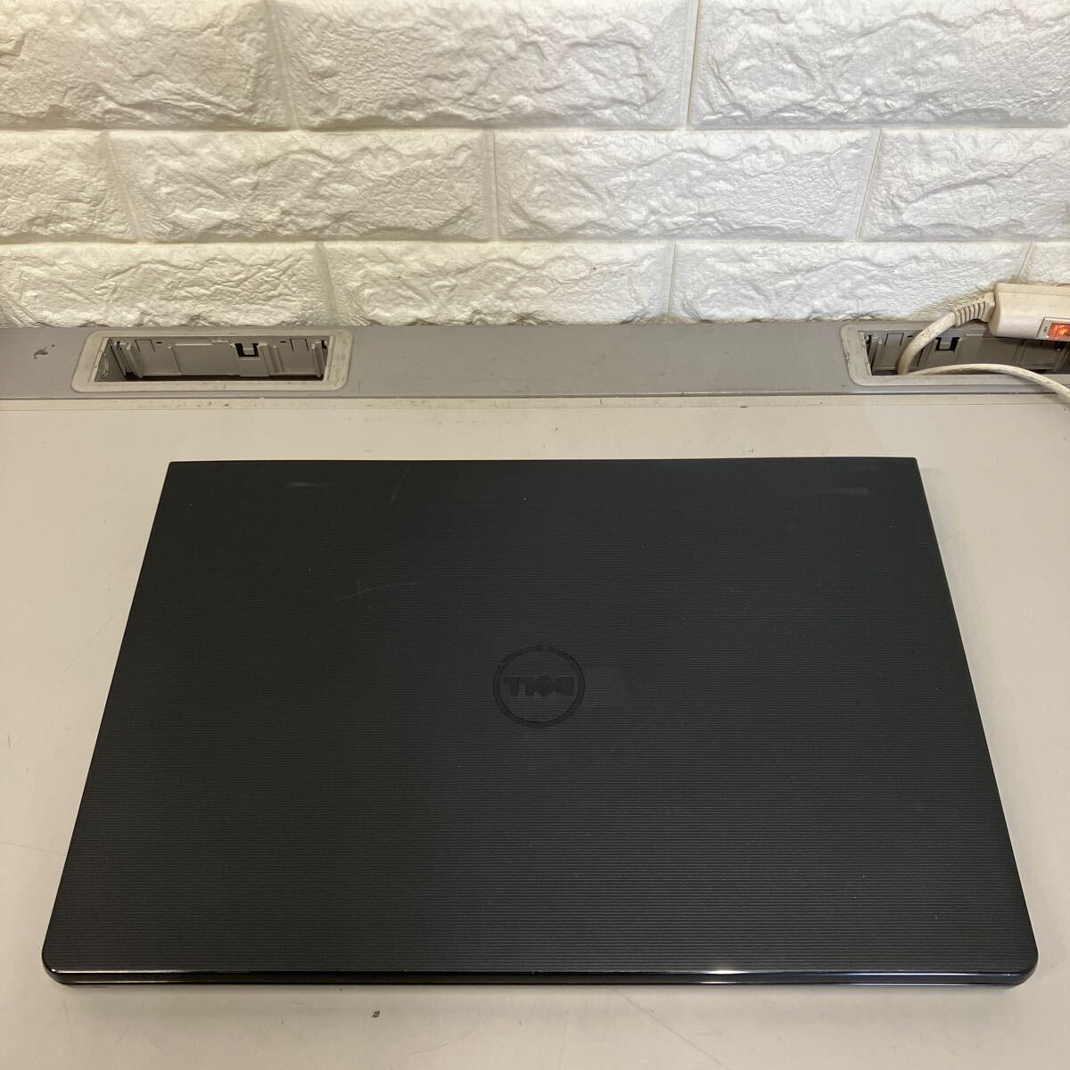 C183 DELL Vostro 3558 P52F Core i3 5005U メモリ4GB_画像3