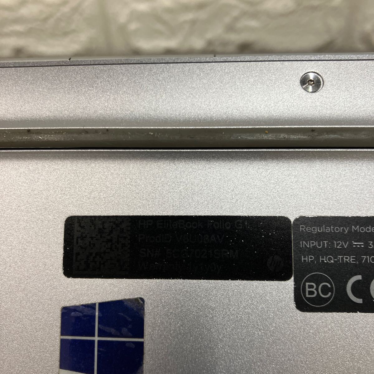 H175 HP ELITEBOOK Folio G1 Core m5-6Y54 メモリ8GB バッテリー無し ジャンクの画像4