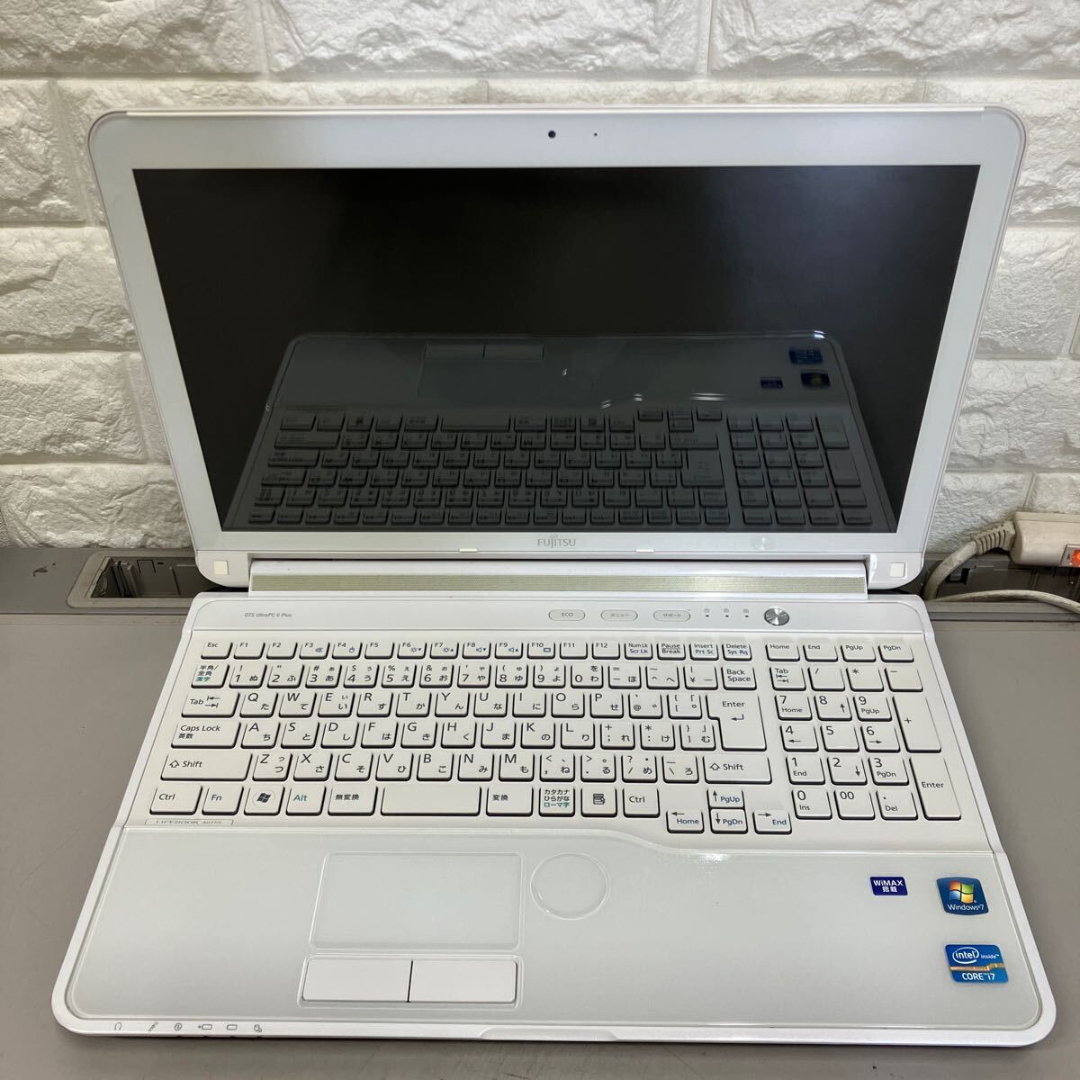 J150 Fujitsu LIFEBOOK AH77/E FMVA77EWG Core i7 2670QM memory 8GB