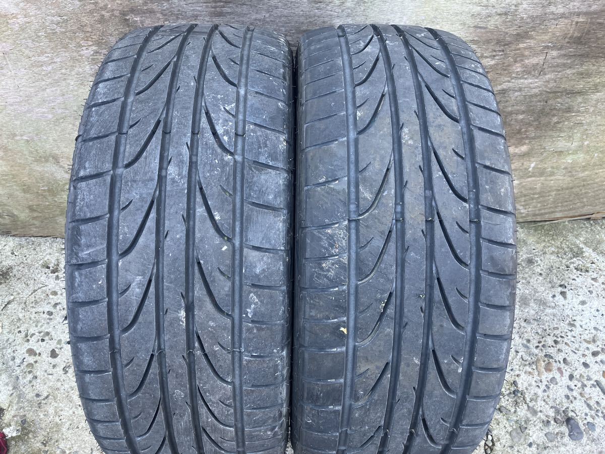 Pinso Tyres 225/40ZR18 2本_画像1