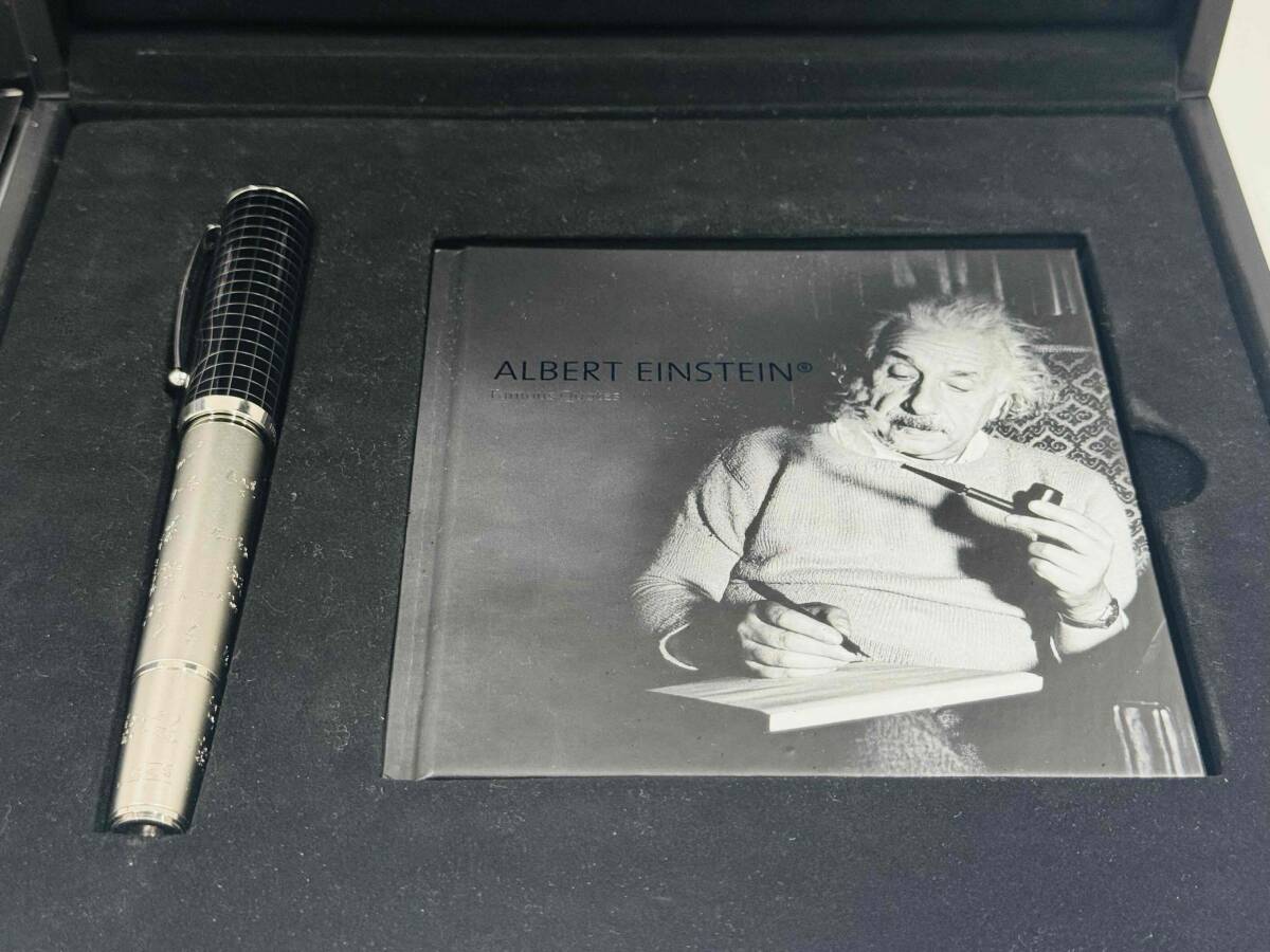 IYS67950N MONTBLANC モンブラン グレートキャラクターズ 3000本限定 アルベルト・アインシュタイン 万年筆 ペン先18K 黒×銀 現状品の画像2