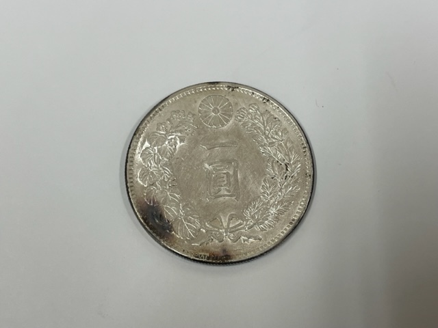 FS2716A 一圓銀貨 明治37年 重量 約26.9g_画像1