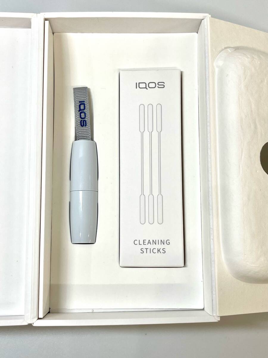 FS2899i IQOS 3 DUO System アイコス 3 デュオ 白 未使用 通電OK 付属品有 電子タバコ 喫煙具 現状品の画像4