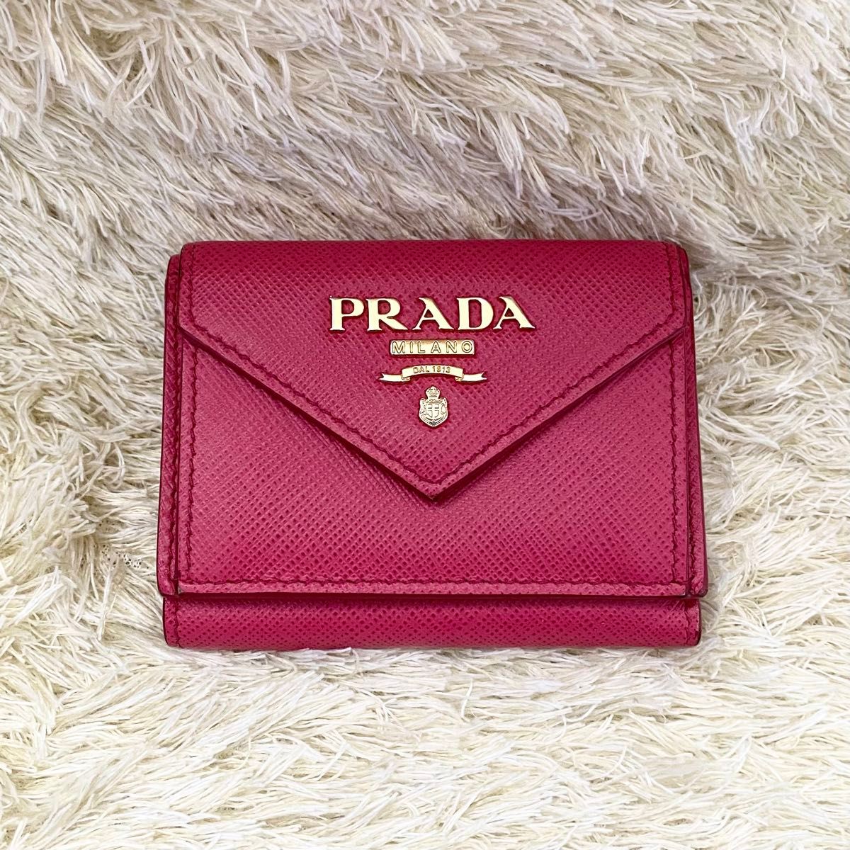 ☆美品☆PRADA プラダ 三つ折り財布 サフィアーノ ピンク ゴールド金具 コンパクトウォレット 