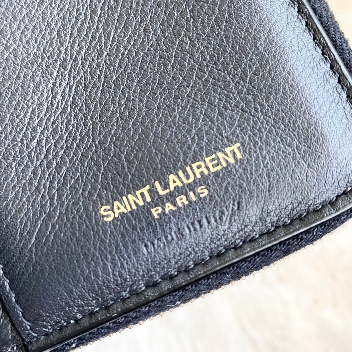 ★美品★サンローラン Saint Laurent YSL 財布 カサンドラ レザー ブラック