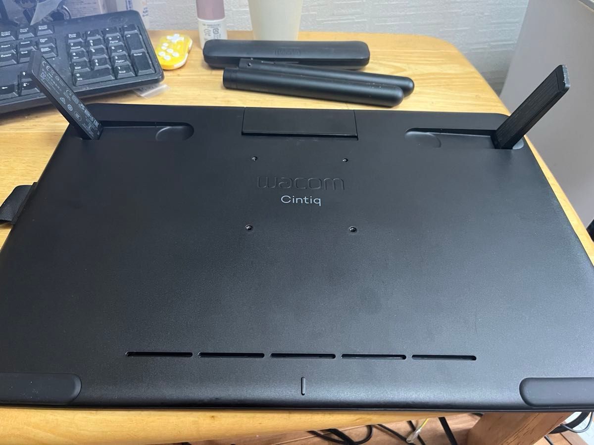 Wacom Cintiq 16 DTK1660K1D ワコム 液晶タブレット