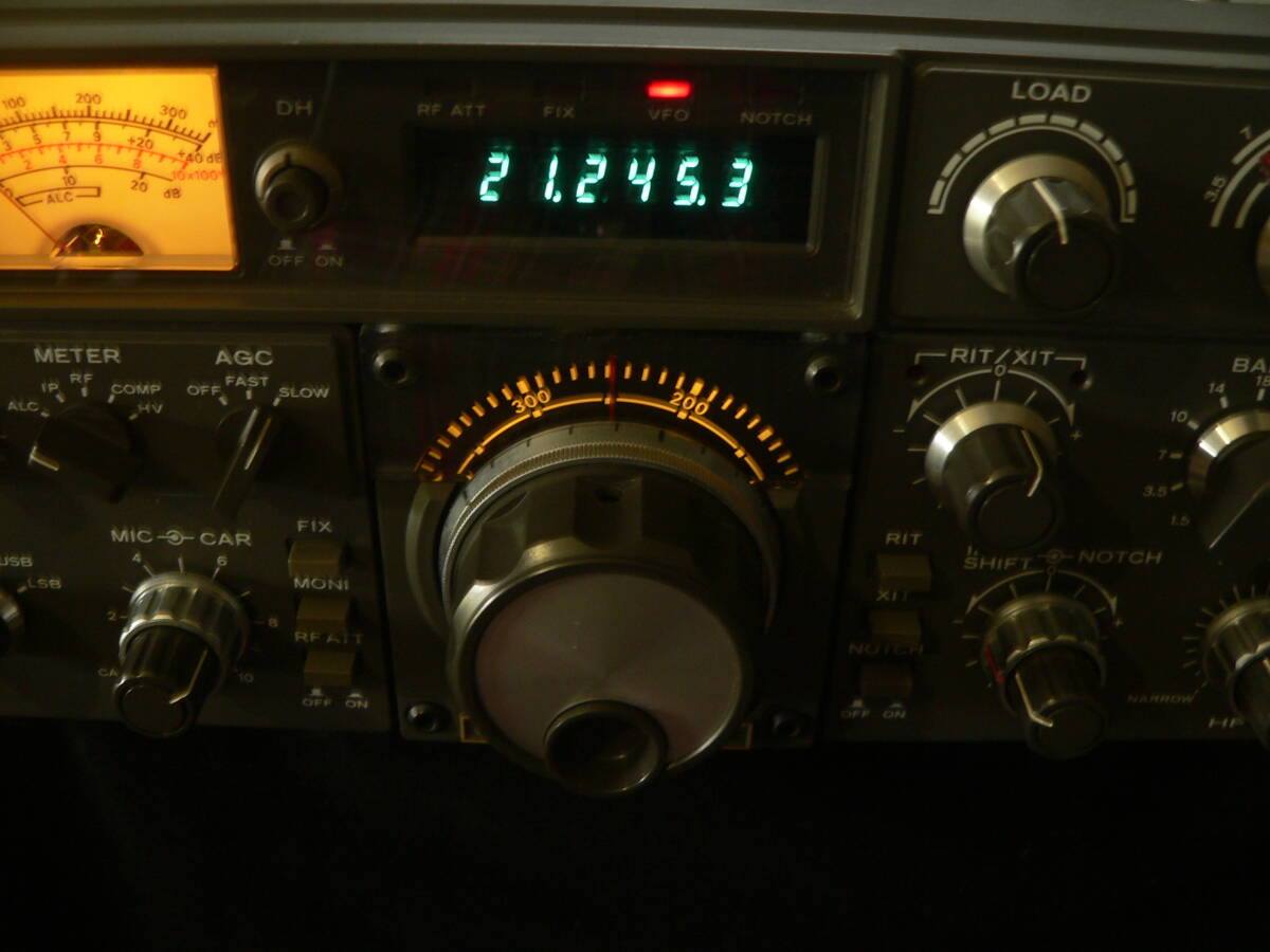 トリオ TRIO TS-830V HF帯 10W　動作品_画像4