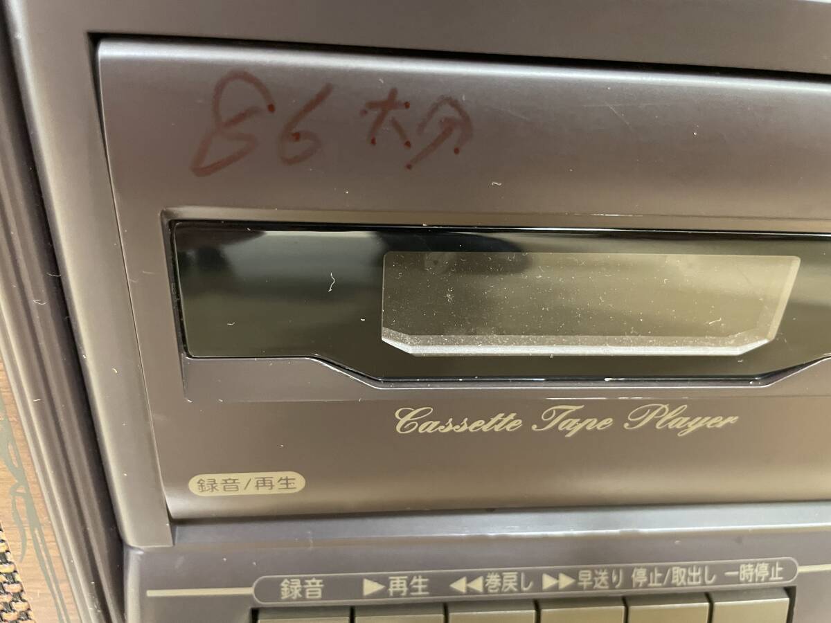 【7009】通電確認済み COLUMBIA コロンビア GP-28 卓上型ステレオシステム レコード ラジオ CD カセット 動作未確認 現状品 長期保管品の画像9