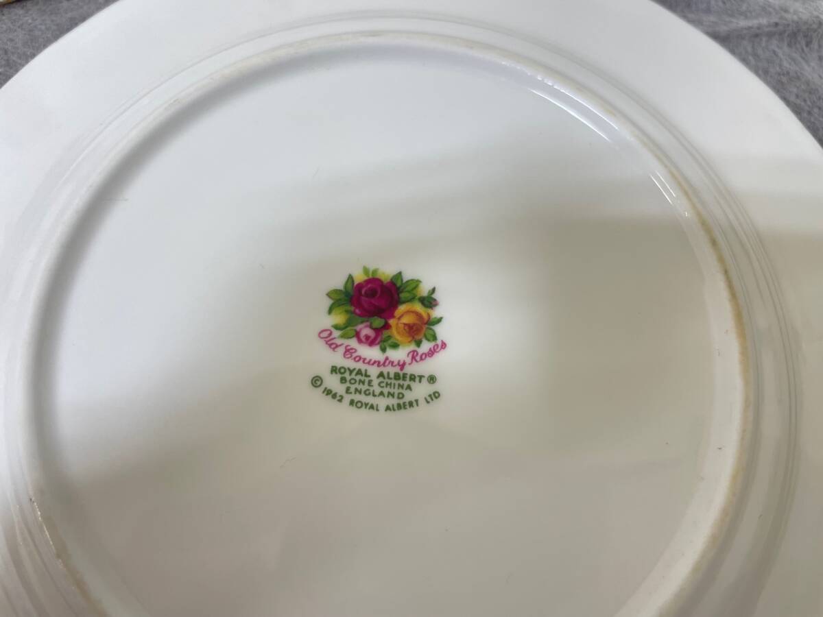 【7643】ROYAL ALBERT ロイヤルアルバート Old Country Roses オールドカントリーローズ プレート 5枚 直径約18cm 皿 現状品 長期保管品_画像5