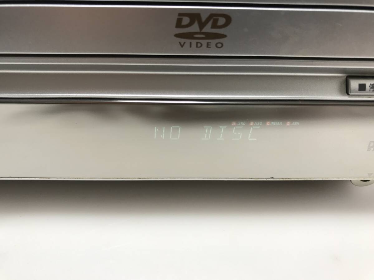 パナソニック VHSビデオ一体型DVDプレーヤー NV-VHD1 ジャンクRT-3903の画像2