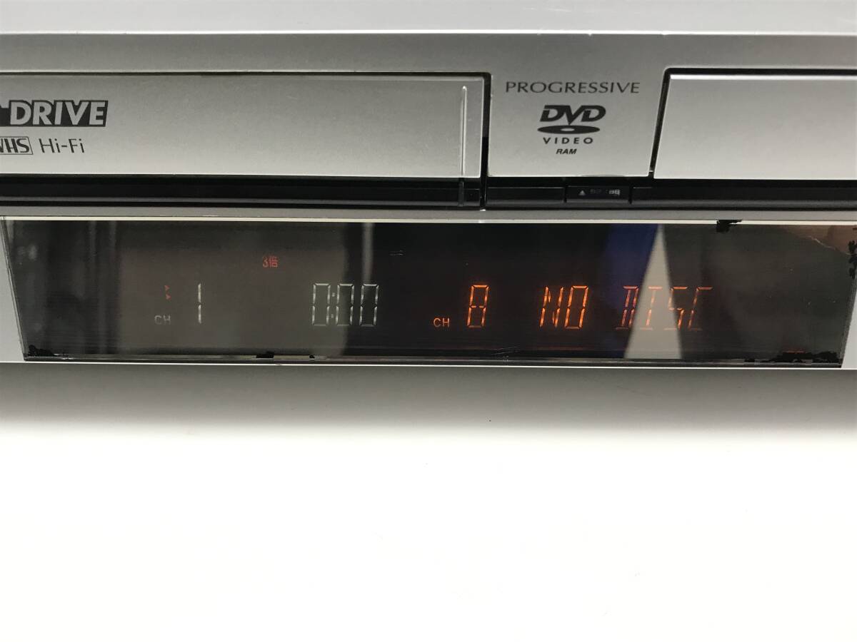  Panasonic DVD video recorder DMR-E70V Junk RT-3933