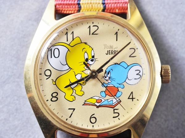 ●昭和レトロ トムとジェリー 珍しい ジェリーとタフィー 手巻き 腕時計 SEIKO セイコー 日本製 ７０年代 Tom & Jerryの画像2