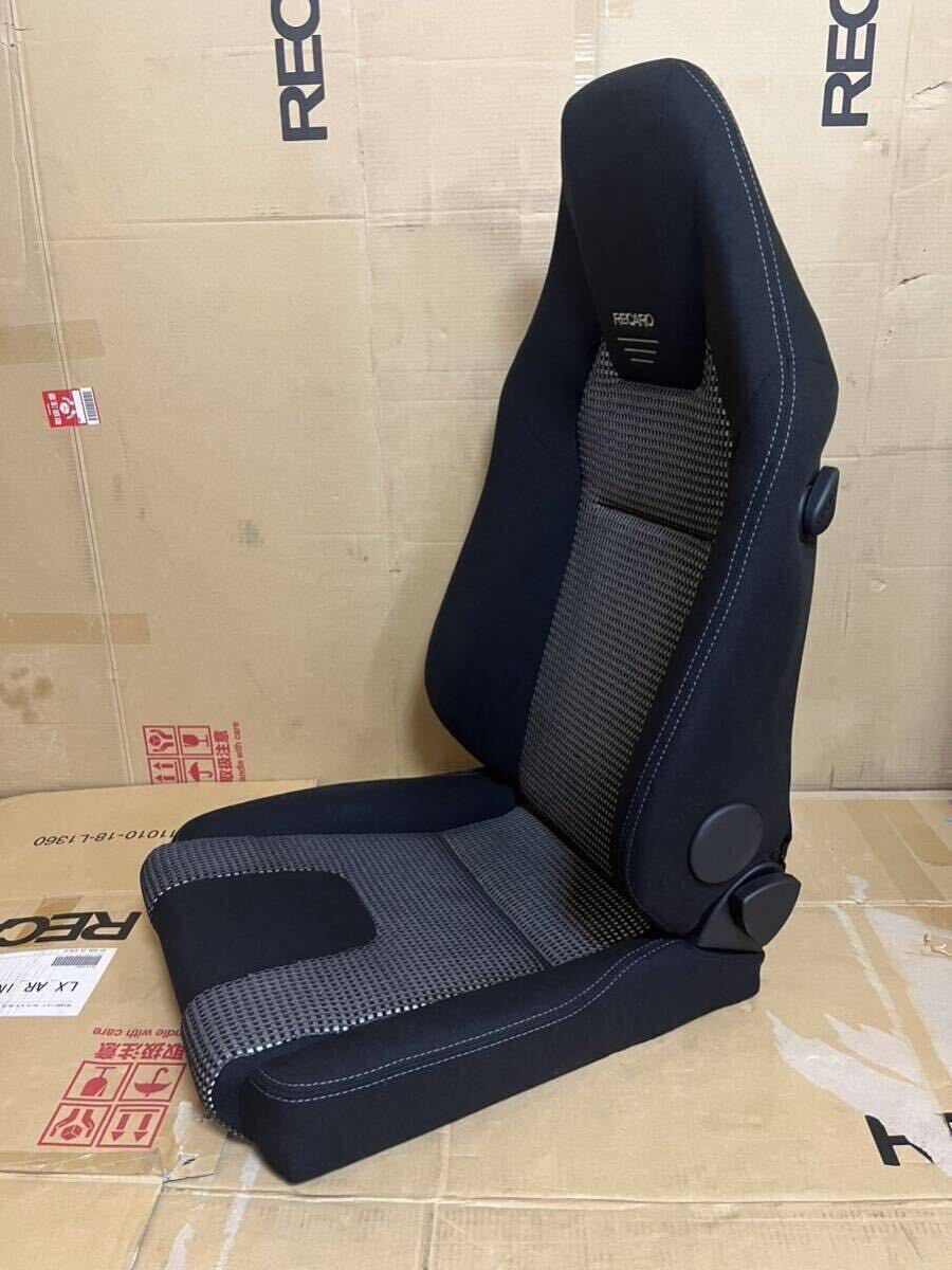 【 RECARO 】管K 正規品 レカロ LX-F IN110 A/R BK/SL アームレスト対応 SBR 2021年以降モデル（検/シート/本体/美品/ランクル70/ジムニー_画像7