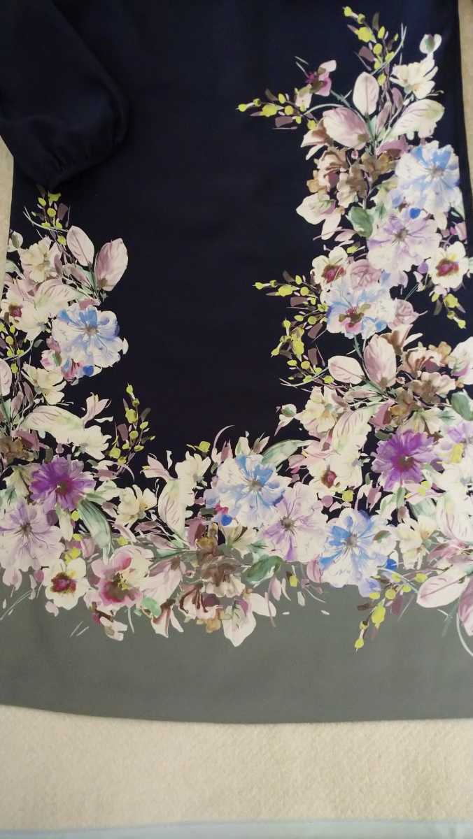 o price cut v complete sale * SunaUna *SunaUna* panel pattern flower print One-piece * lavatory possible!!