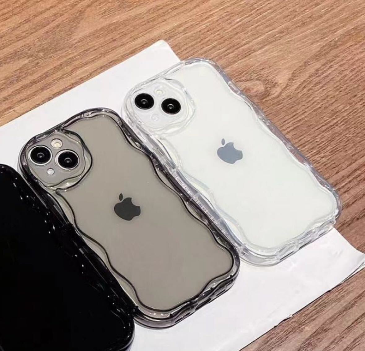 iPhone15 黒透クリアケース アクスタ スマホ カバー 透明　推し活　うねうね ウェーブなみなみ透明ケース_画像3