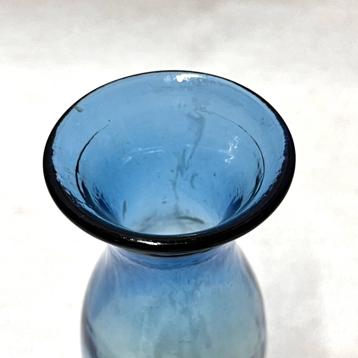 ガラスの花器 花瓶 一輪挿し 三色 海色 アンバー花瓶（4249）の画像3