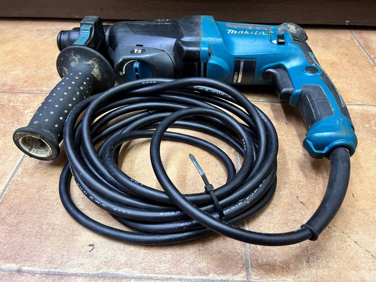 makita マキタ 26mm ハンマドリル 100V 800W 動作確認済み ケース付き HR2601F 14721 管240421の画像3