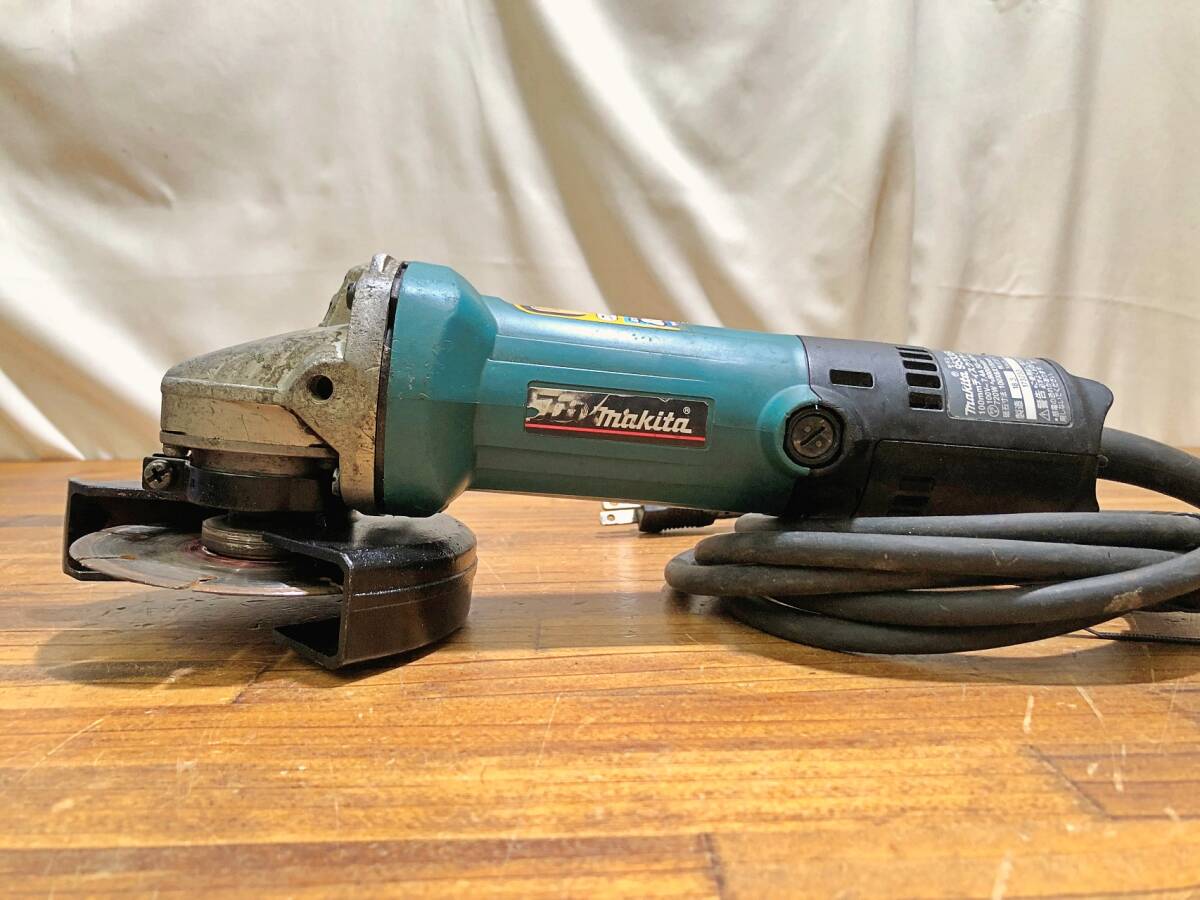 makita 9533BLA 100mmディスクグラインダ ダイヤ付き 動作確認済 173233 管240421 CRARの画像1