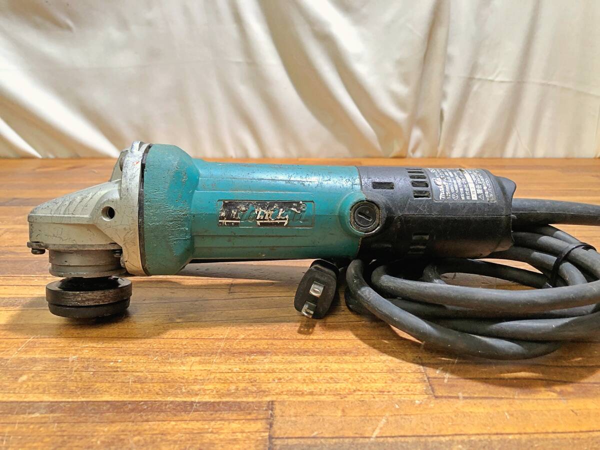 makita 9535B 125mmディスクグラインダ 動作確認済 124563 管240421 BGFAの画像1