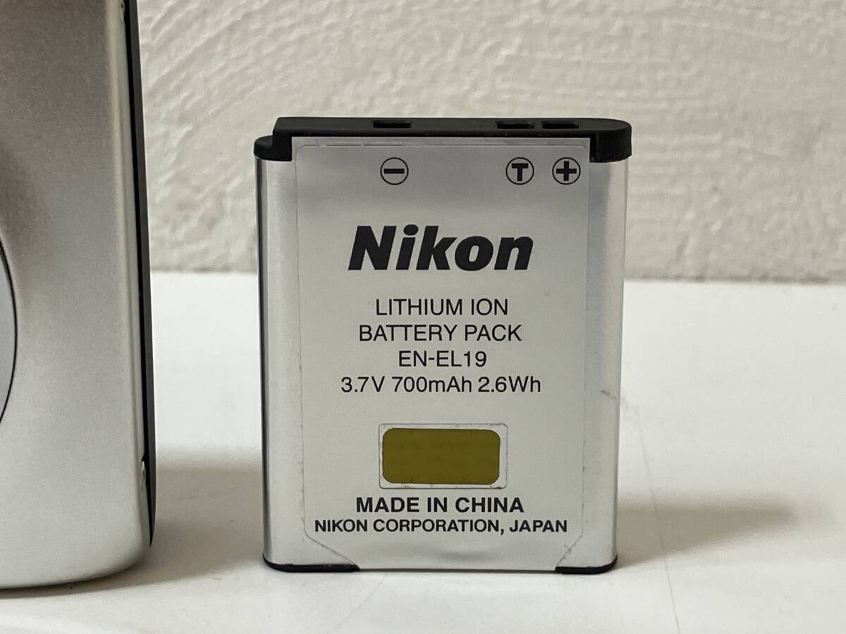 ☆ Nikon COOLPIX A100 デジタルカメラ バッテリー付き 動作未確認 ジャンク品 管CARRの画像2