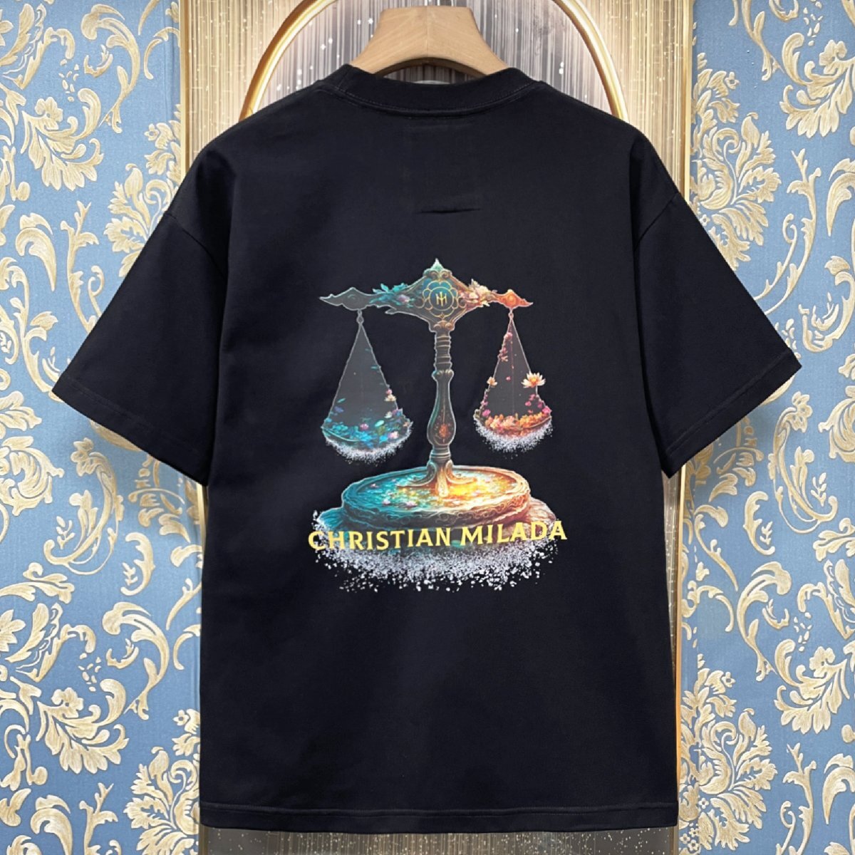 定価2万★christian milada・ミラノ発・半袖Tシャツ★コットン100％ 吸汗 薄手 柔らかい オシャレ 天秤座 きれいめ ユニセックス 2XL/52_画像1