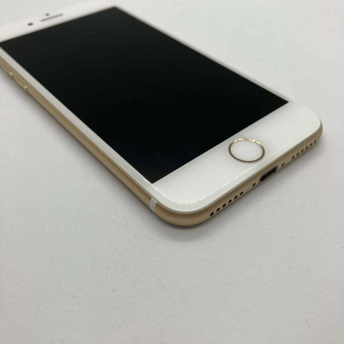Apple iPhone7 32GB MNCG2J/A ゴールド SIMフリー スマホ バッテリー最大容量84% の画像2