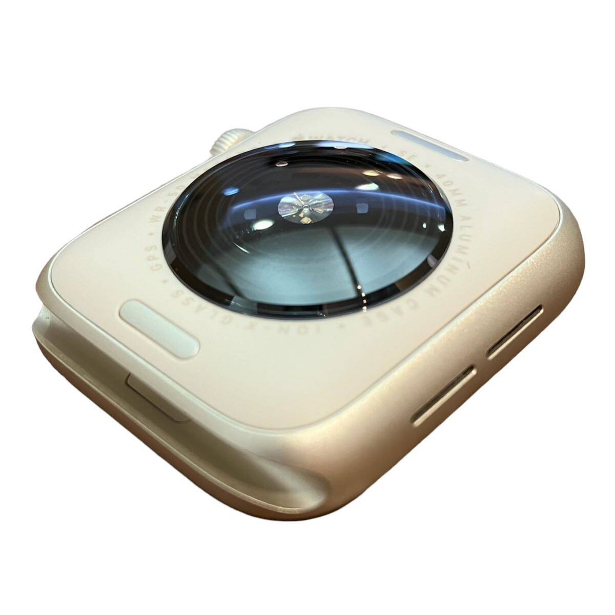 Apple Watch SE 第2世代 GPSモデル アップルウォッチ スターライトアルミケース 40mm MR9V3J A2722 バッテリー最大容量100%の画像4