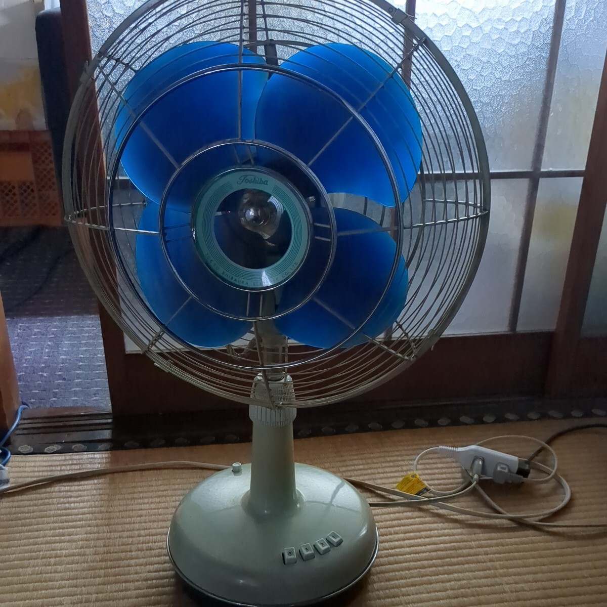 【稼働品】昭和レトロ 扇風機 東芝扇風機 東芝 東京芝浦 の画像1