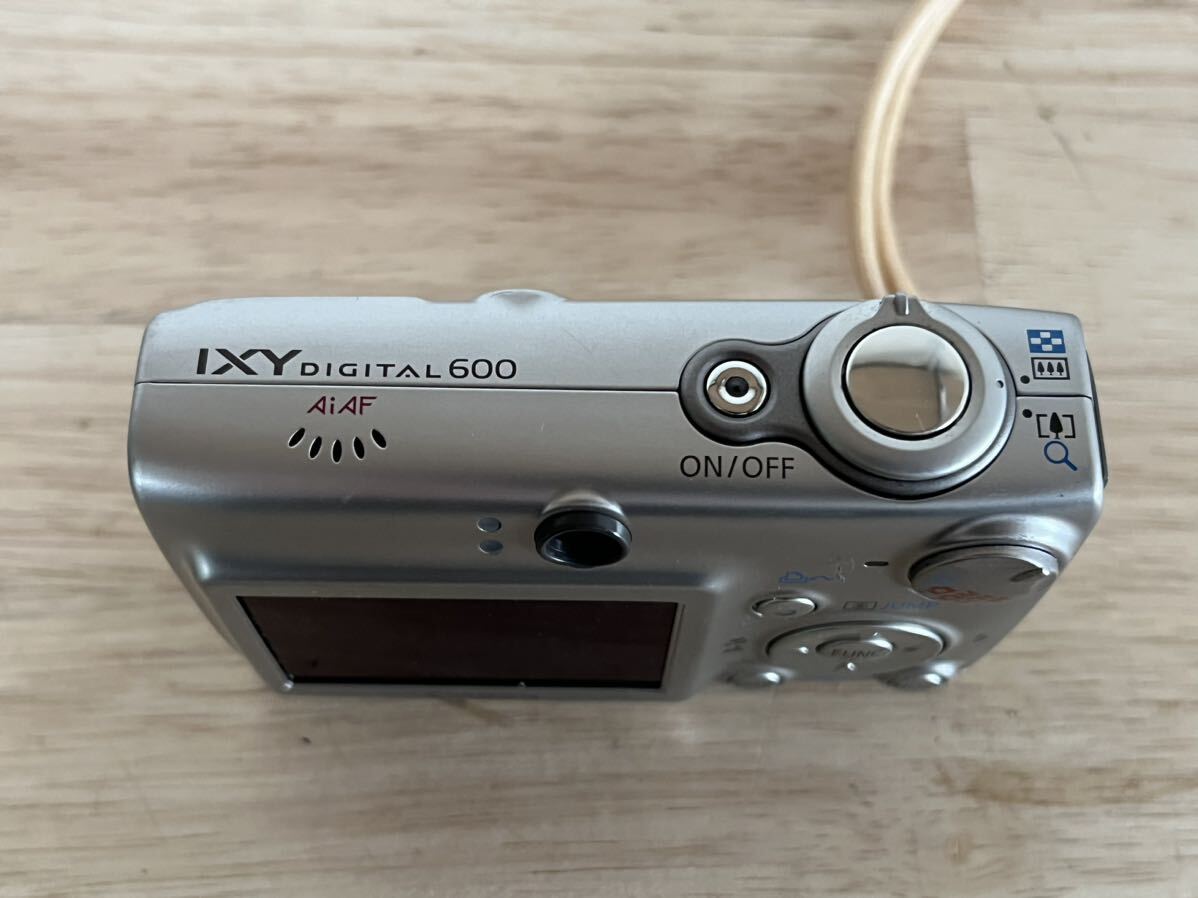 1円スタート Canon IXY DIGITAL600 コンパクトデジタルカメラ シルバー キャノン デジカメ 通電確認済み_画像5