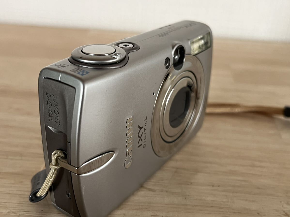 1円スタート Canon IXY DIGITAL600 コンパクトデジタルカメラ シルバー キャノン デジカメ 通電確認済み_画像3