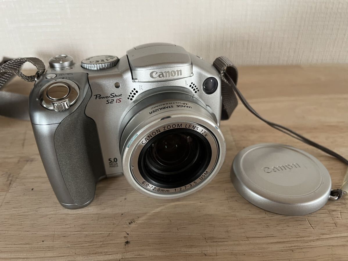 1円スタート Canon PowerShot S2 IS コンパクトデジタルカメラ キャノン デジカメ パワーショット シルバー 通電確認済み_画像1