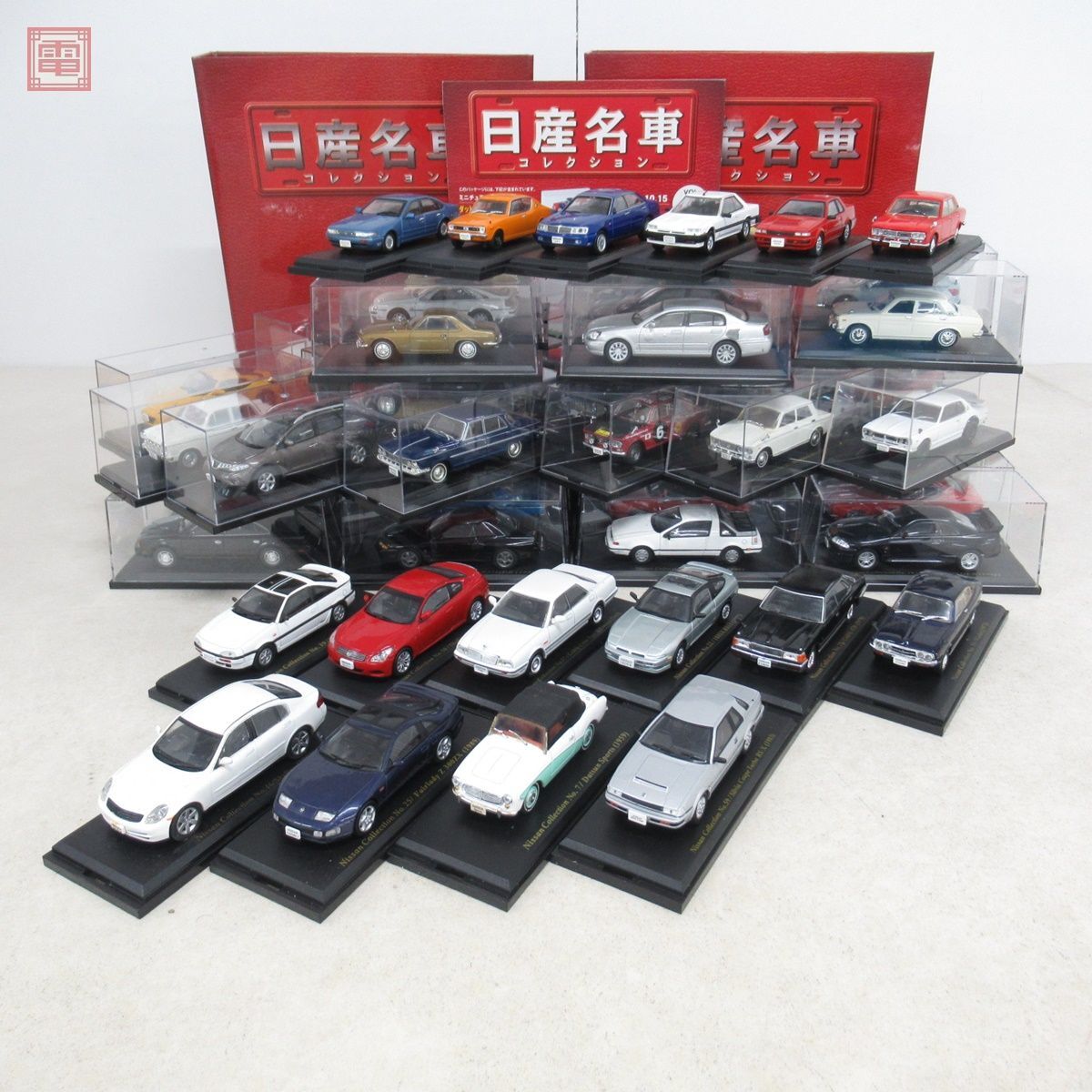 アシェット 1/43 日産名車コレクション ニッサン グロリア/ダットサン フェアレディ 等 計61点セット バインダー付 破損有 現状品【40の画像1