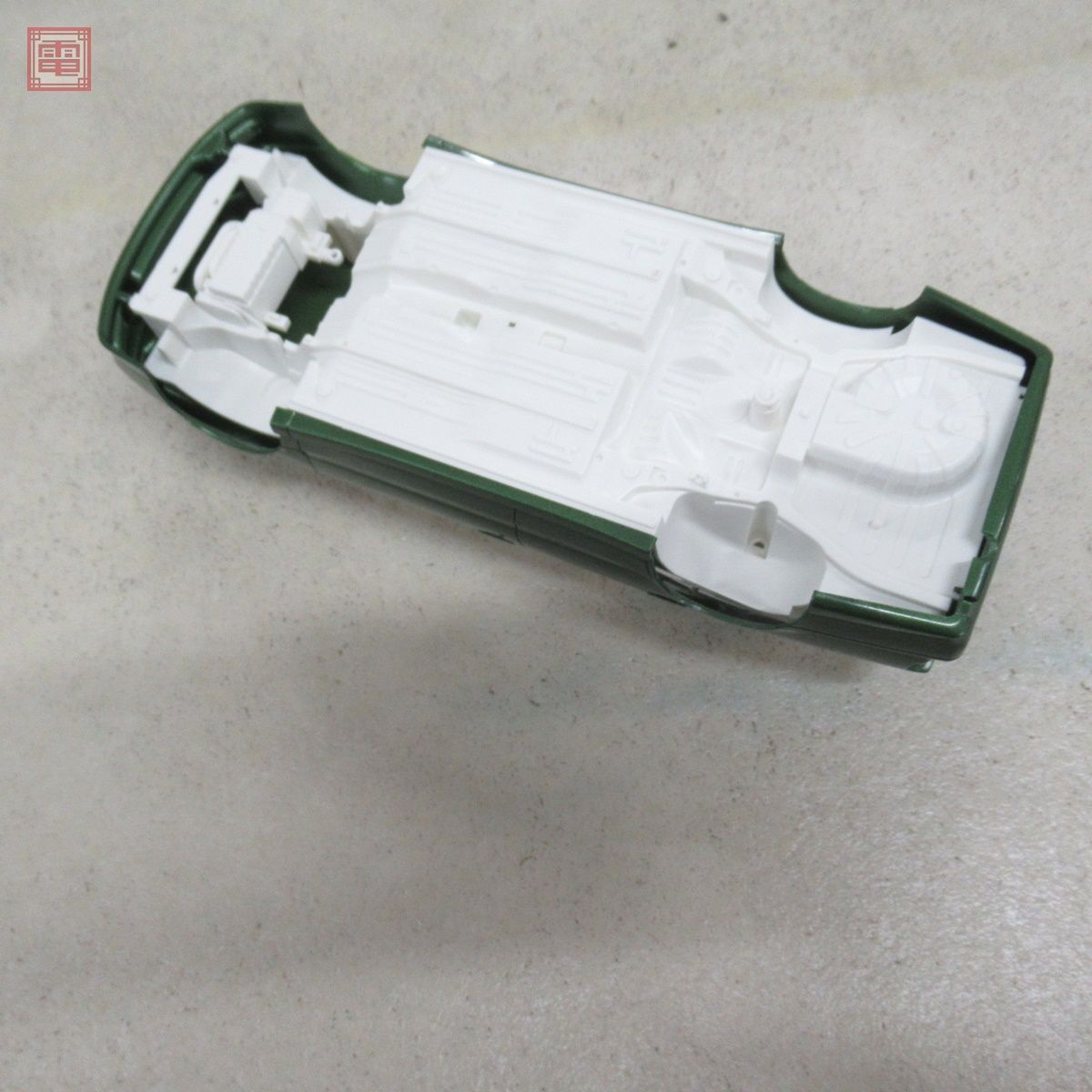 一部組立済 タミヤ 1/24 カストロール ニッサン プリメーラJTCC 24142 TAMIYA CASTROL NISSAN PRIMERA 現状品【20_画像5