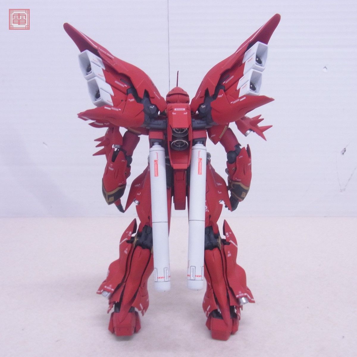 組立済 バンダイ MG 1/100 MSN-06S シナンジュ Ver.Ka 機動戦士ガンダムUC ガンプラ BANDAI 塗装済 現状品【20_画像5