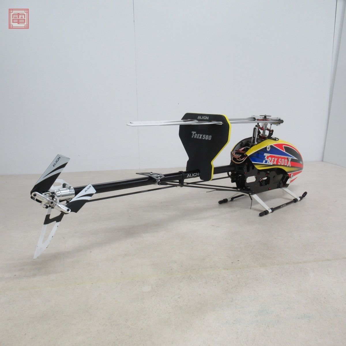 アライン TREX 550X 全長約95cm モーター/サーボ/受信機/アンプ/ジャイロ搭載 電動RC ラジコン ヘリコプター ALIGN 動作未確認 現状品【FG